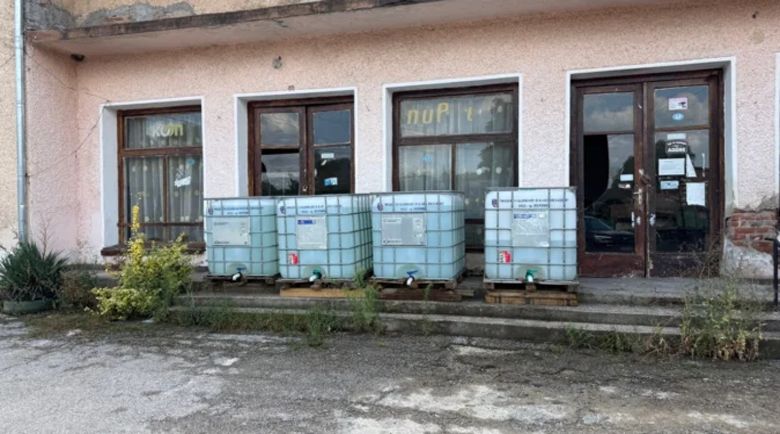 Безводие в Селищен дол: Хората в ужас, институциите вдигат ръце