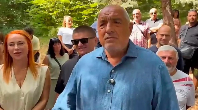 Бойко Борисов призова от Перник „да дойде разумът“ вдясно