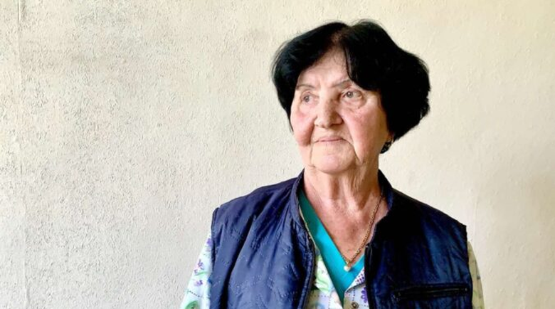 60 години в бяло: Цветанка Боянова от Перник лекувала и чичото на Кадафи
